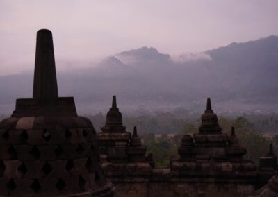 Borobodur in Java Sonnenaufgang ist sehenswert