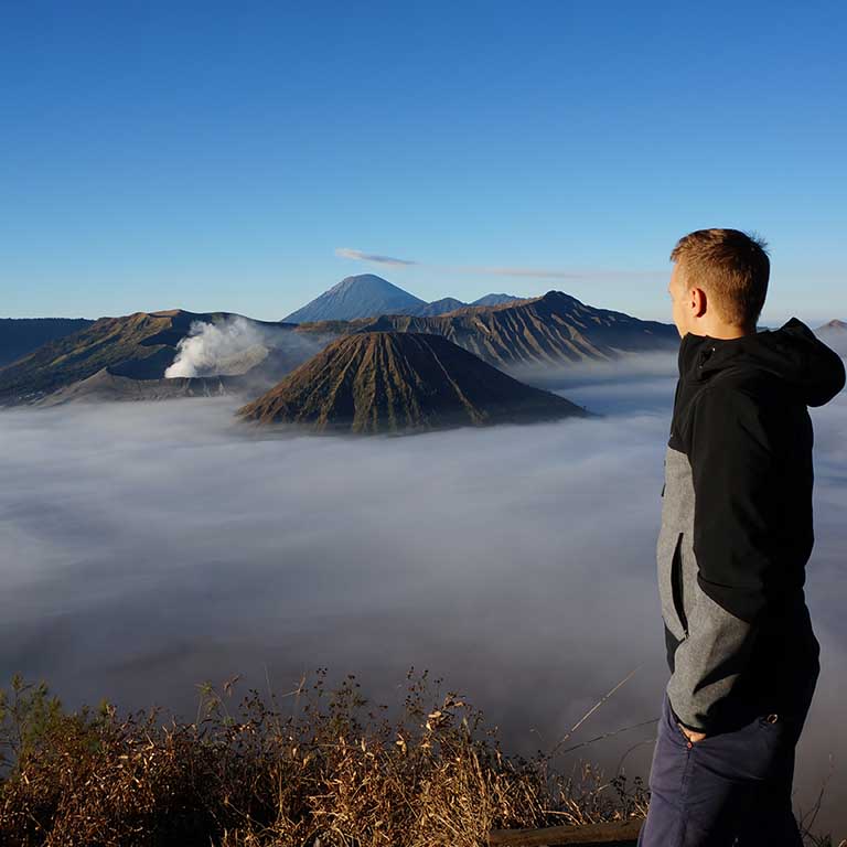 Sonnenaufgang am Bromo auf Java