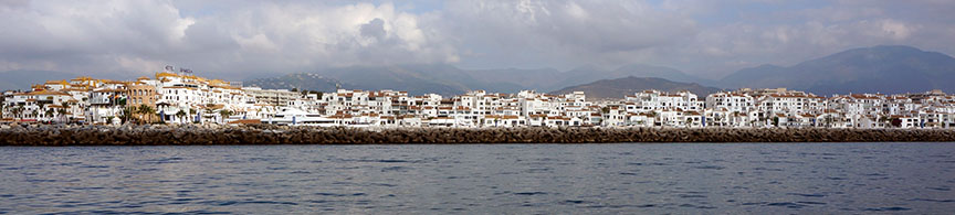 Ausflug nach Puerto Banus mit Boot und Baby